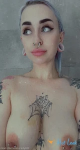 5408104