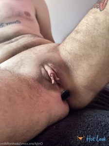 5401849
