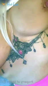 10566783