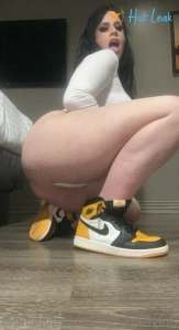10778657