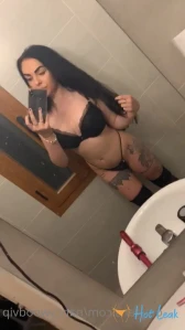 5237589