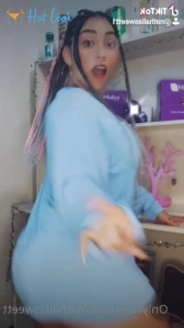 5238352