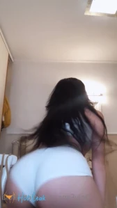 5240945