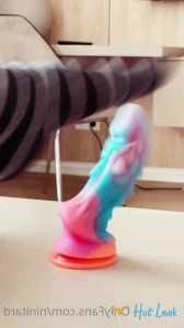 5243098