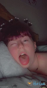 5318429