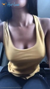 1529546