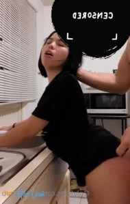 10562223