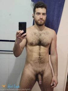 5285823