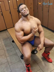 5373113