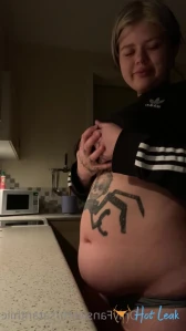 10923576