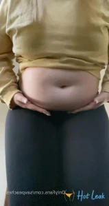 10561303