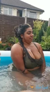 5360575