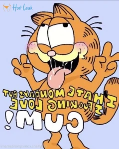 4930764