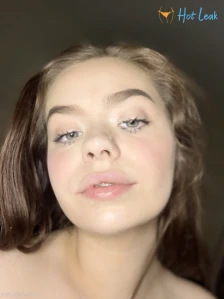 4923731