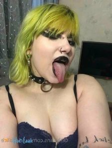 4921858