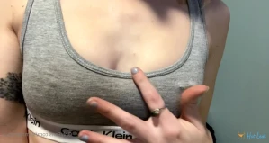 8637004