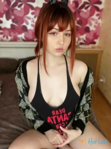 4908924