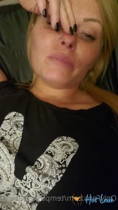 10559017