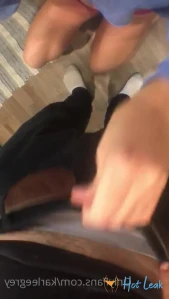 10745916
