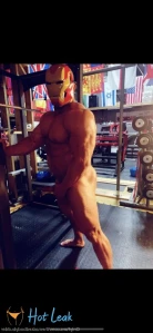 4861573
