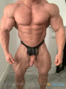 4861579