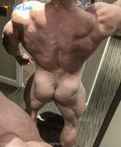 4861625