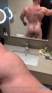 5422453