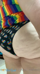 4923334