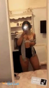 1564940