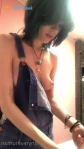 5438217