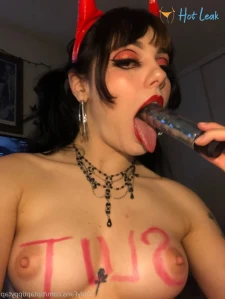 4836128