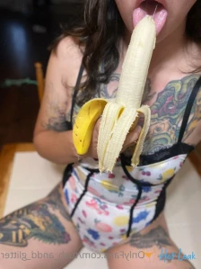 4811503