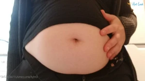 4808561