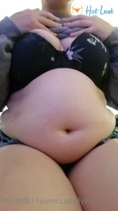 4808686