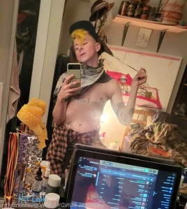 4803688