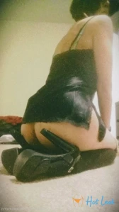 4802564