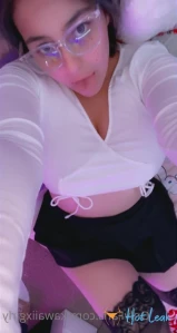 1583927
