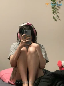 10752427