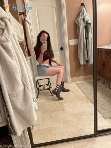 4772472