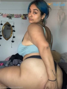 4762961