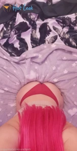 4762565