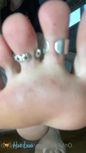 10556924