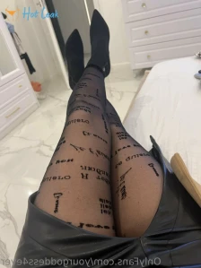 9577758