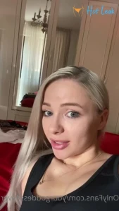 10556726