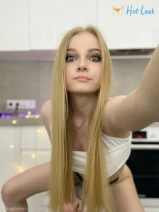 4751386