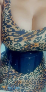 5889492