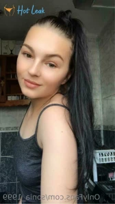 10624985