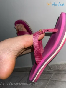 7576642