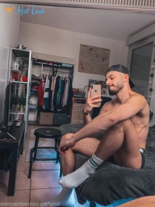 6536617