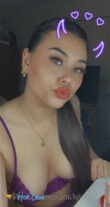 7572600